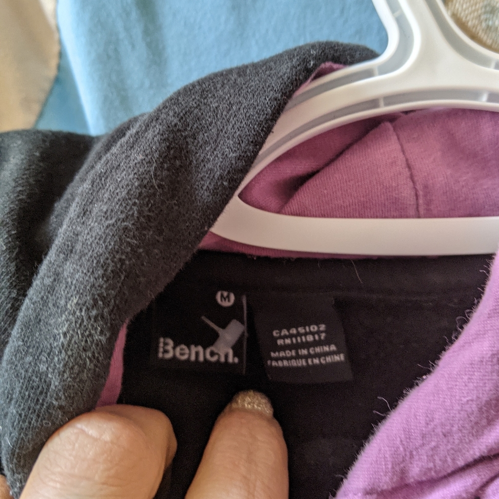 New bench sweater pullover - Picture 2 of 3